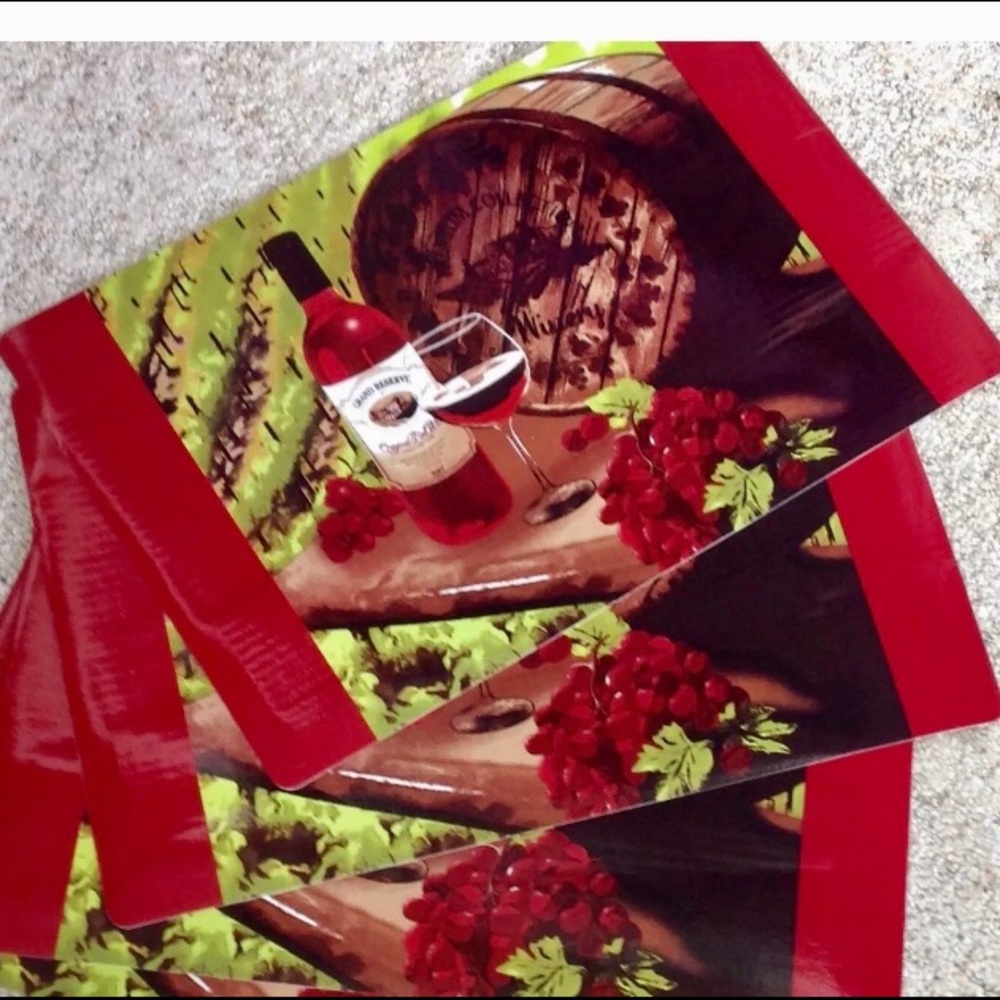 Wine Barrel Vineyard Pattern Placemats SET 6